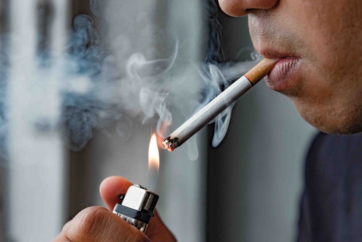 khói thuốc gây kích thích hầu họng
