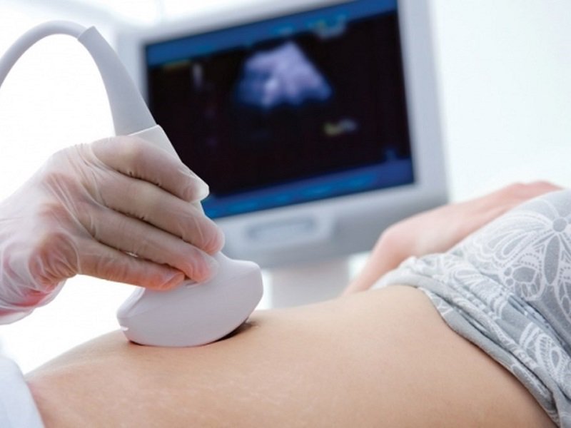 Chẩn đoán mang thai ngoài tử cung như thế nào?