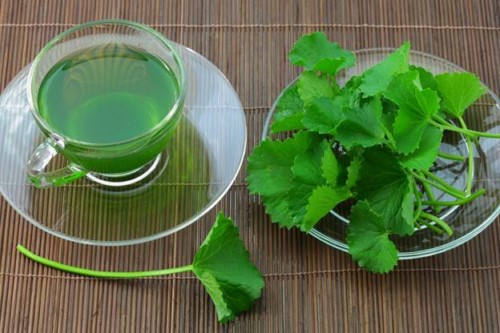 chua_nhiet_mieng_bang_rau_ma